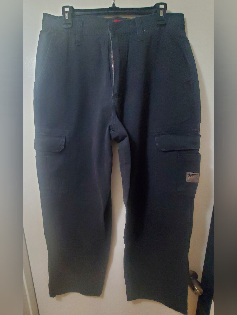 Unionbay Men's Black Cargo Pants - Classic Utility Style 34x34 New With Tags